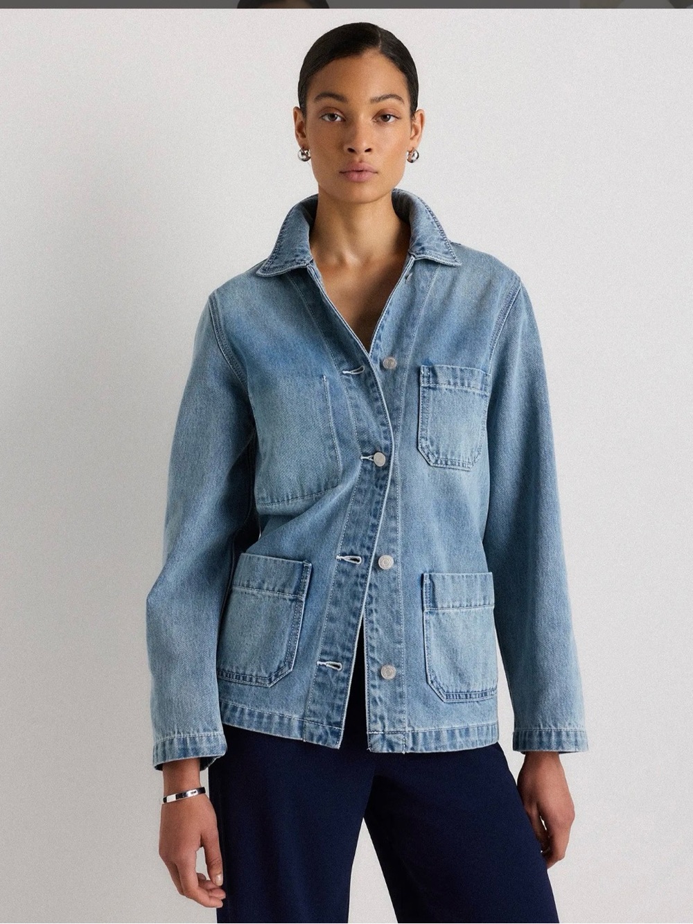 QUINCE 100% ORGANIC COTTON LIGHT DENIM CHORE JACKET SIZE MEDIUM INDIGO BLUE